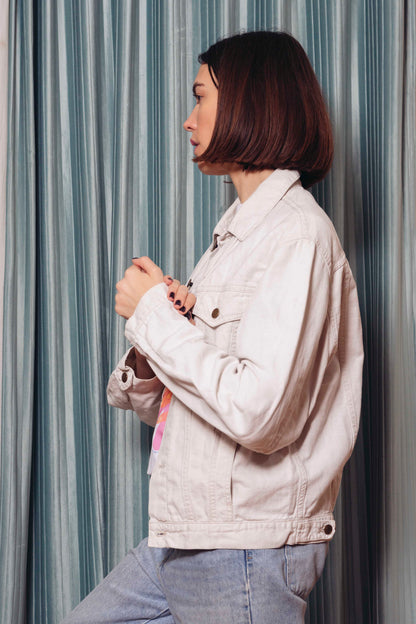 Veste en jean blanc sérigraphiée I'm a Tigirl x La fête Sauvage